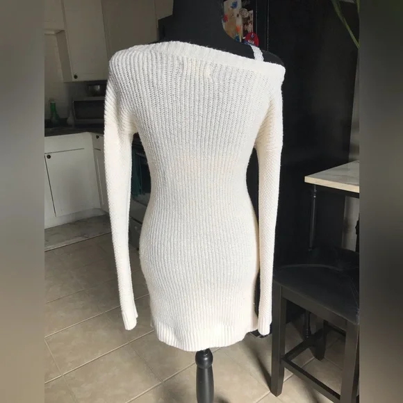 Y2K Hollister ivory sweater dress - Picture 9 of 12